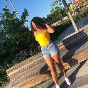 Meet your Posher, Jade